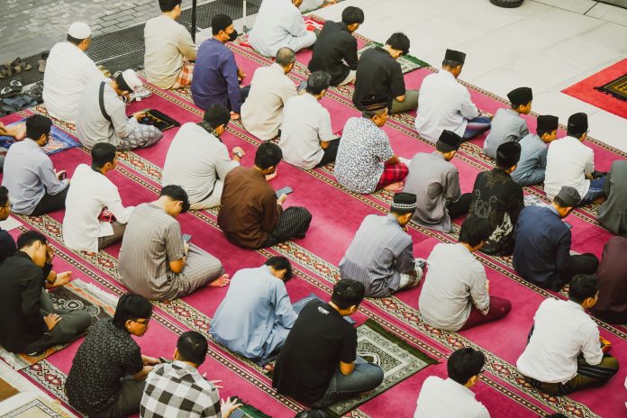 Ini Dia Bacaan Bilal Sholat Tarawih dan Jawabannya