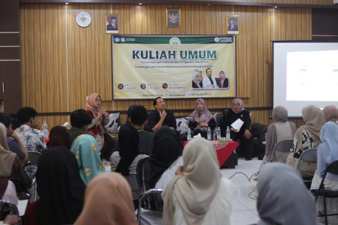 Kuliah Umum STIKes Ibnu Sina Bahas Isu Seksual dan Kesehatan Mental