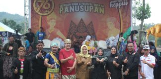 Camat dan DPRD Apresiasi Festival Budaya Panusupan, Spektakuler di Tingkat Desa!