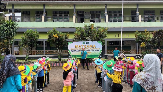 Matsama MI Ma’arif NU 1 Dawuhan Wetan Tanamkan Akhlak Mulia Sejak Hari Pertama Sekolah
