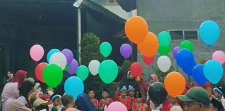 Terbangkan Balon Cita-Cita, MI Ma’arif NU 01 Pandansari Tutup Matsama
