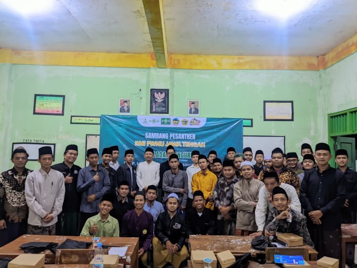 WhatsApp Image 2025-08-05 at 08.51.49 Mengabdi dengan Hati, Mengelola Profesional: Halaqoh Pengurus Pondok Pesantren Kupas Tuntas Peran Krusial di Pesantren