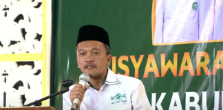 KH Mustolah: Pengurus NU Harus Ikhlas, Bertanggung Jawab, dan Bukan Sekadar “Artis”