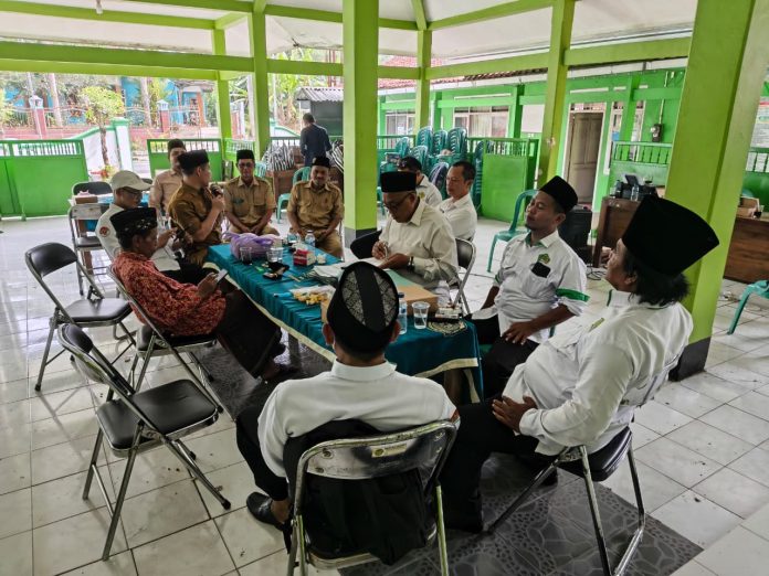 Sinergi KUA dan NU Ajibarang, 28 Bidang Tanah di Darmakeradenan Resmi Diwakafkan