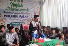 KH Ahmad Sobri, Pengasuh Pesantren Al Falah Tinggarjaya Jatilawang Banyumas Rabu, (4/2/2026)