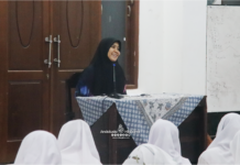 Ramadhan dan Tradisi Kitab Kuning: Spirit Keilmuan Nyai Rodliyah Ghorro’ Maimun Zubair