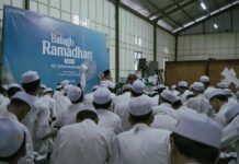 Dua Kitab Dikhatamkan, Santri Andalusia Tuntaskan Ngaji Balagh Ramadhan Bersama Gus Anam