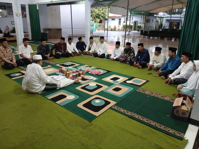 WhatsApp Image 2026-03-25 at 21.04.10 Pesan KH Ahmad Sobri untuk Pengurus MWC NU: Sering Sowan, Dapat Keberkahan