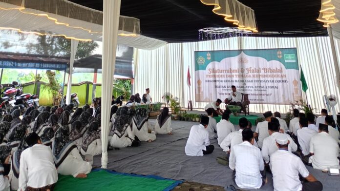 WhatsApp Image 2026-03-30 at 13.22.281 Empat Ciri Orang Bertakwa, Apa Saja? Ini Penjelasan Gus Hamid