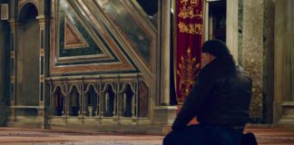 Khutbah Jumat: Melepas Ramadhan dengan Harapan dan Doa