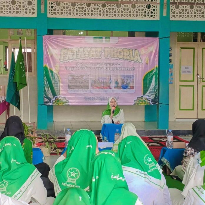 Meriahkan Harlah ke-76, Fatayat NU Pandansari Gelar Fatayat Phoria dan Parade Hadroh