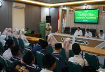 Kenalkan Kampus Sejak Dini, MTs Miftahul Huda Rawalo Gelar Outing Class ke UIN Saizu Purwokerto Kenalkan Kampus Sejak Dini, MTs Miftahul Huda Rawalo Gelar Outing Class ke UIN Saizu Purwokerto
