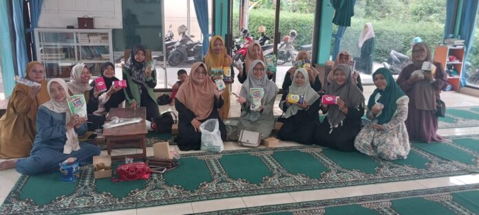 WhatsApp Image 2026-06-14 at 15.46.09 Perkuat Ketahanan Ekonomi Keluarga, Fatayat NU Purwokerto Wetan Luncurkan ‘Warfattan Berkah Barokah’