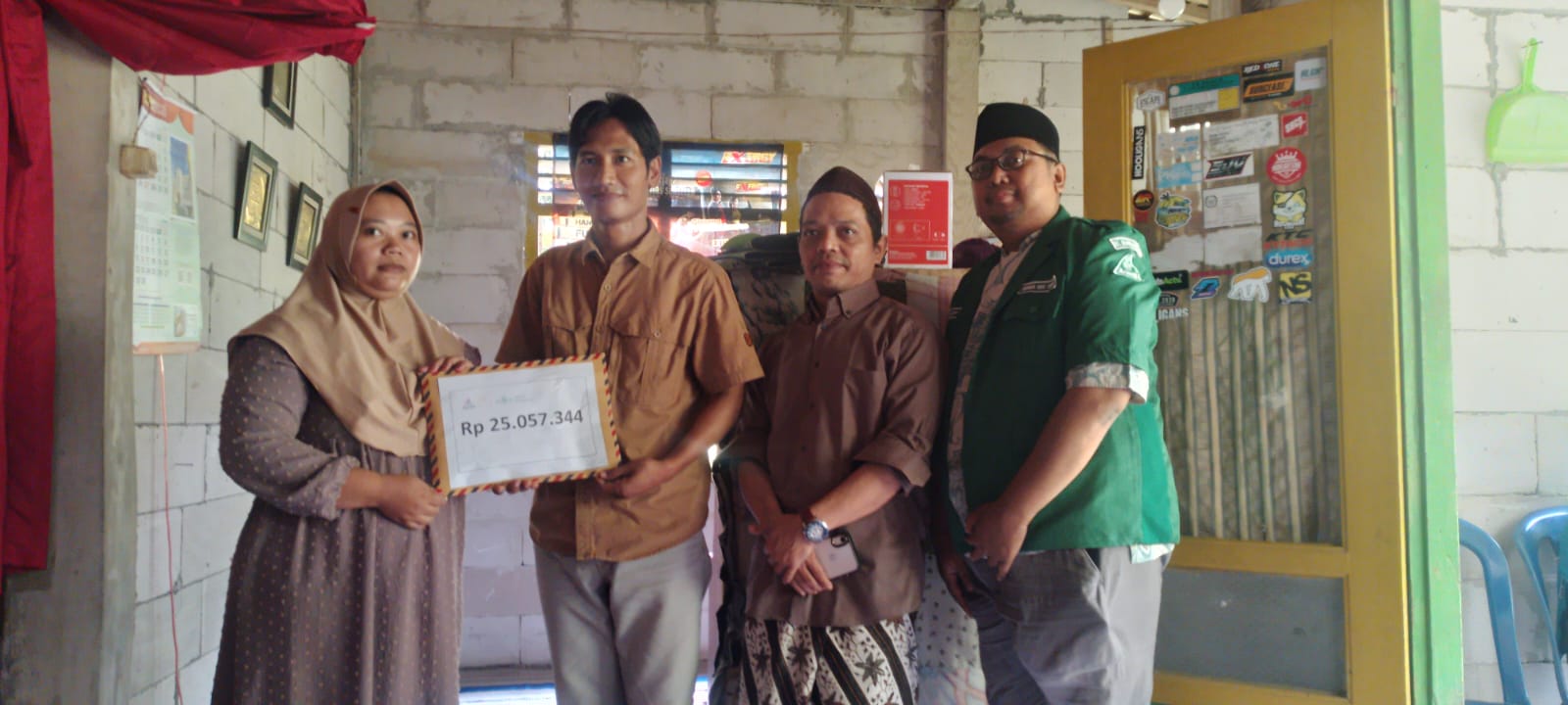 Banser Agus yang Kehilangan Kedua Tangannya Saat Mencari Nafkah Dapat Bantuan Rp25 Juta dari Keluarga Besar NU Banyumas