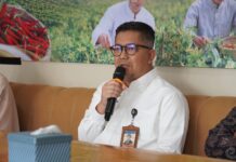 BI Purwokerto Latih Santri Budidaya Cabai. Aswin Gantina: Selain Ngaji Fiqh, Santri Juga Perlu Ngaji Sugih