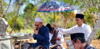 Hari Santri 2026, MWC NU Ajibarang Ziarahi Makam Ulama dan Kiai